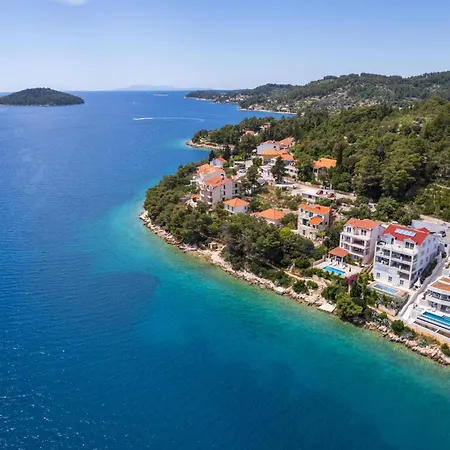 Dom wakacyjny Pinia Vela Luka